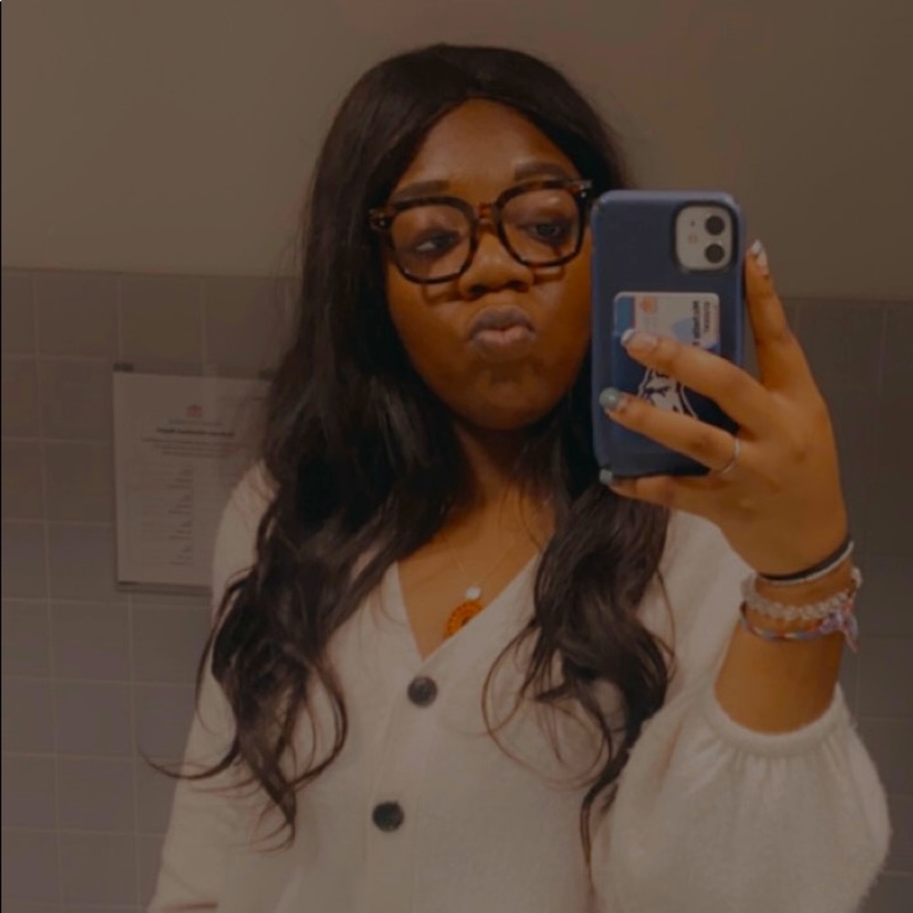 Meet your Posher, Michelle